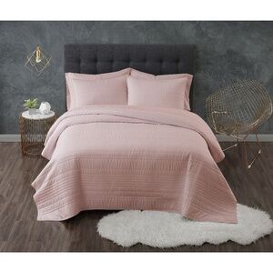 BRAND NEW Truly Calm Antimicrobial 3-Piece Blush Pink Quilt Set – Full/Queen